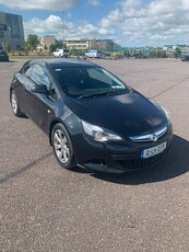 2012 - Vauxhall Astra Manual