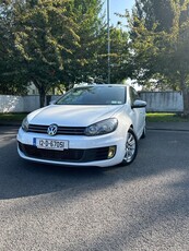 2012 - Volkswagen Golf Manual