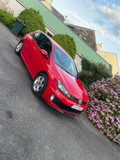 2012 - Volkswagen Golf Manual