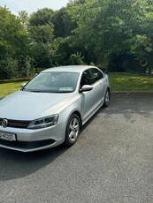 2012 - Volkswagen Jetta Manual