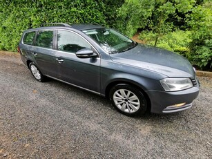 2012 - Volkswagen Passat Manual