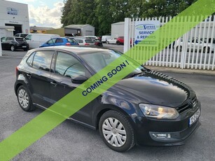 2012 - Volkswagen Polo Automatic