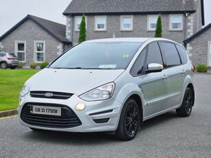 2013 - Ford S-Max Manual