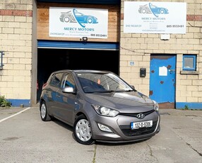 2013 - Hyundai i20 Manual