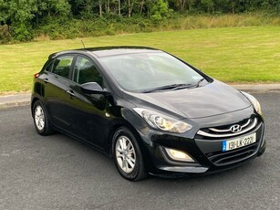 2013 - Hyundai i30 Manual