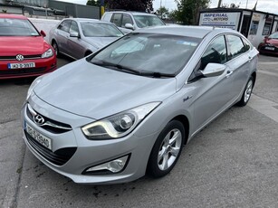 2013 - Hyundai i40 Manual