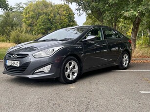 2013 - Hyundai i40 Manual