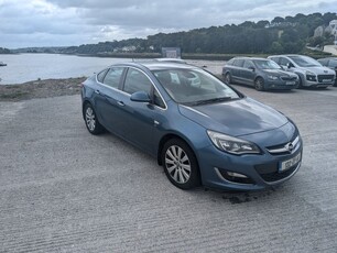 2013 - Opel Astra Manual