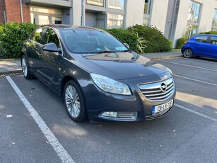 2013 - Opel Insignia Manual