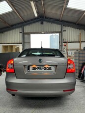 2013 - Skoda Octavia Manual