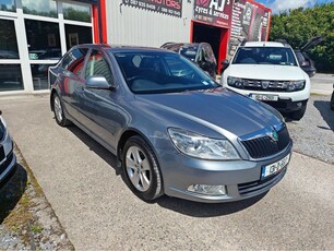 2013 - Skoda Octavia Manual