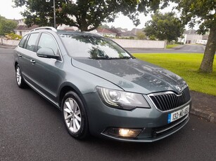 2013 - Skoda Superb Manual