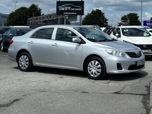 2013 - Toyota Corolla Manual