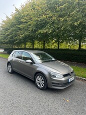 2013 - Volkswagen Golf Manual