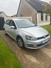 2013 - Volkswagen Golf Manual