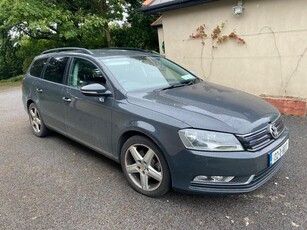 2013 - Volkswagen Passat Manual