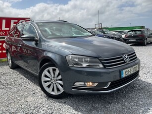 2013 - Volkswagen Passat Manual