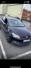 2013 - Volkswagen Polo Automatic