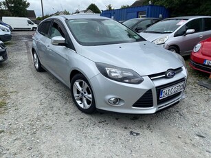 2014 - Ford Focus Manual