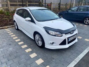 2014 - Ford Focus Manual