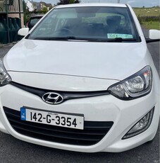 2014 - Hyundai i20 Manual