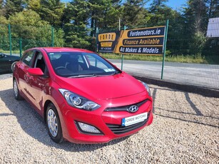 2014 - Hyundai i30 Manual