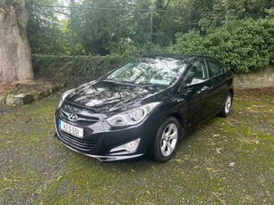 2014 - Hyundai i40 Manual