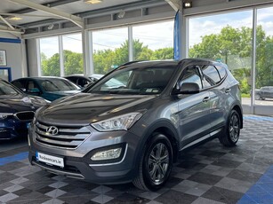 2014 - Hyundai Santa Fe Manual