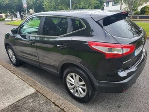 2014 - Nissan Qashqai Manual