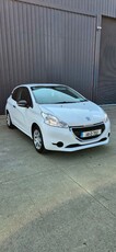 2014 - Peugeot 208 Manual