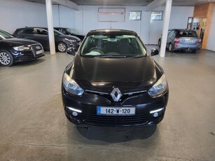 2014 - Renault Fluence Manual