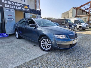 2014 - Skoda Octavia Manual