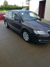 2014 - Skoda Superb Manual