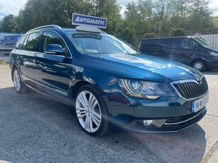 2014 - Skoda Superb Manual