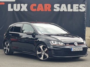 2014 - Volkswagen Golf Automatic