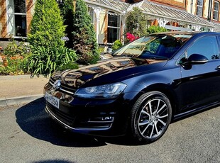 2014 - Volkswagen Golf Automatic