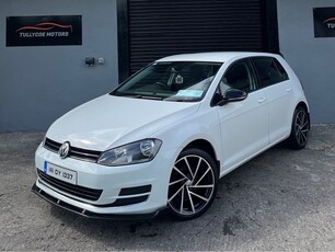 2014 - Volkswagen Golf Manual