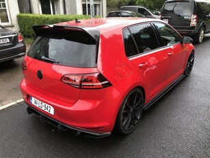 2014 - Volkswagen Golf Manual