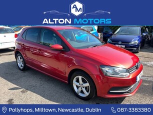 2014 - Volkswagen Polo Automatic