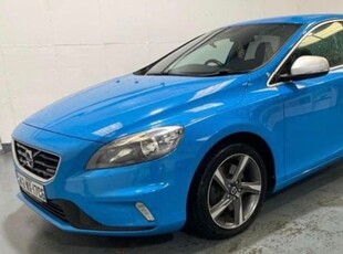 2014 - Volvo V40 Manual