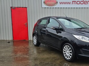 2015 - Ford Fiesta Manual