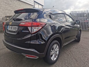 2015 - Honda Vezel Automatic