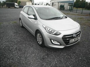 2015 - Hyundai i30 Manual