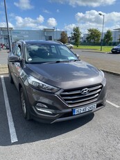 2015 - Hyundai Tucson Manual