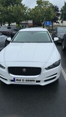 2015 - Jaguar XE Automatic