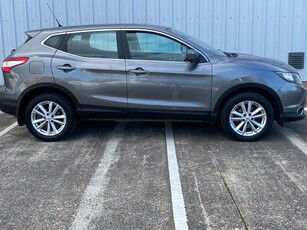 2015 - Nissan Qashqai Manual