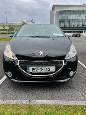 2015 - Peugeot 208 Manual