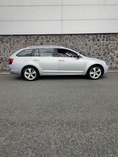 2015 - Skoda Octavia Manual