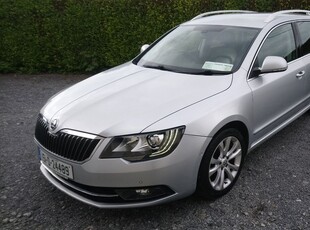 2015 - Skoda Superb Manual