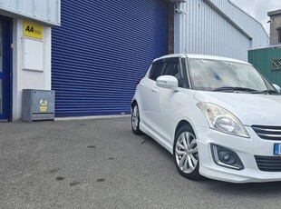 2015 - Suzuki Swift Automatic